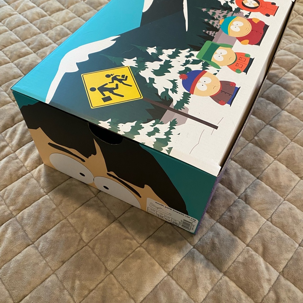 NEW - South Park x Crocs - Limited Edition Towelie Crocs RARE & Sold out